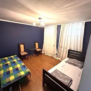 Апартаменты Booboo Flat In Italian Yard, Тбилиси